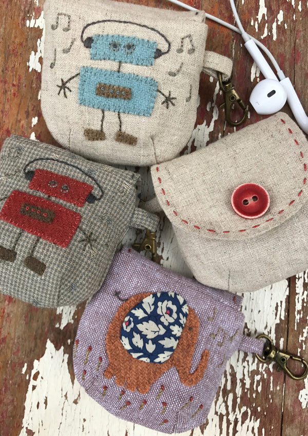 The Itty Bitty Pouch