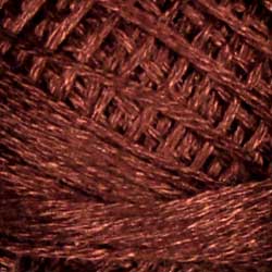 Valdani  - 1642 - Red Brown Medium Light (3 Stranded Floss)