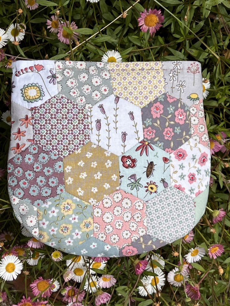Daisy Do Pouch – Hatched and Patched