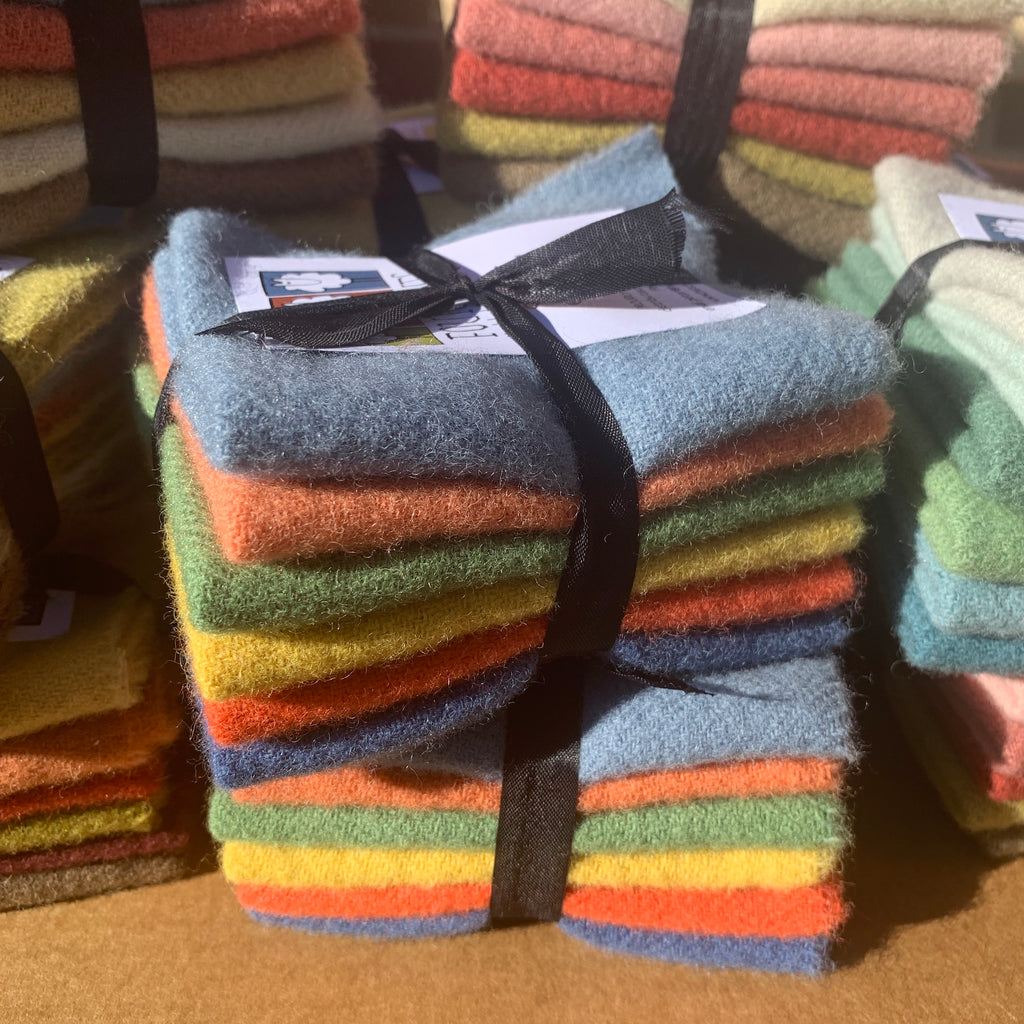 Woven Wool Bundles - Summer