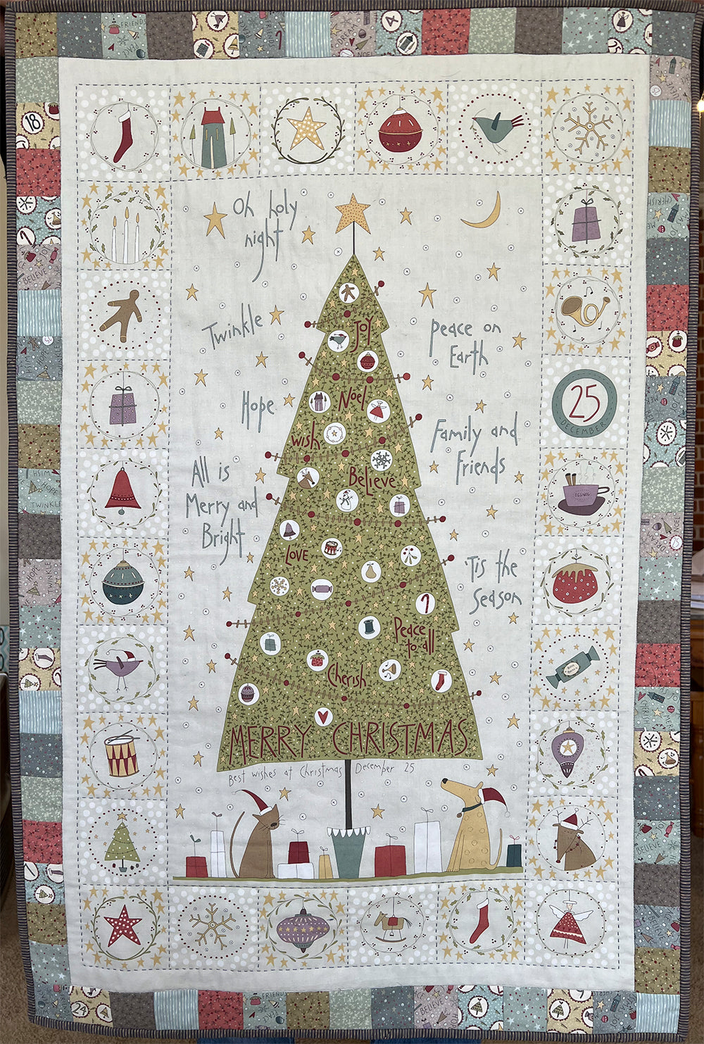 O Christmas Tree Wall Hanging Hatched and Patched