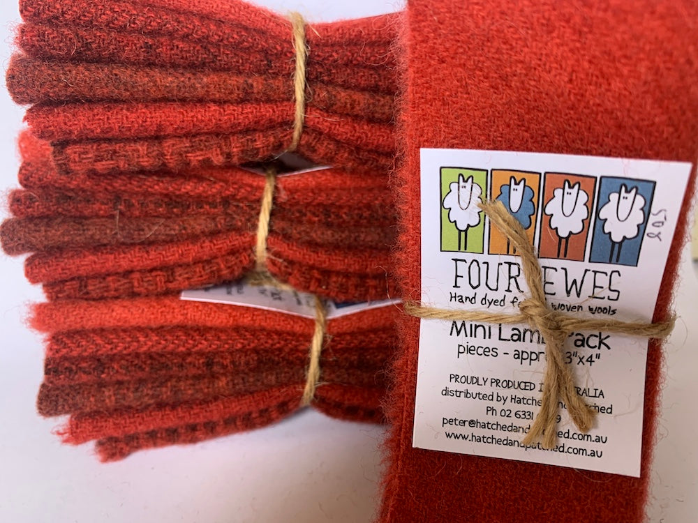 Woven Wool - Santa's PJs Mini Lamb Pack