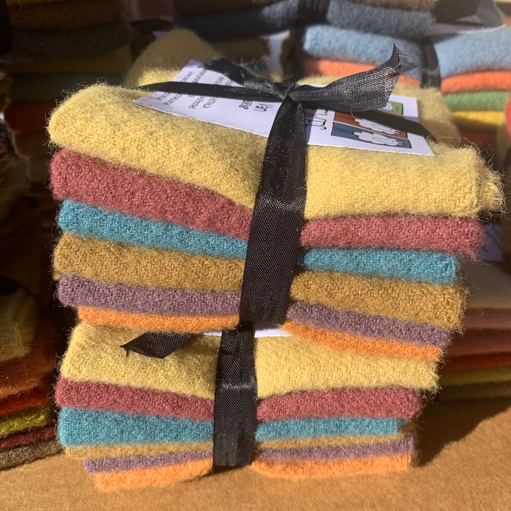 Woven Wool Bundles - Retro Van
